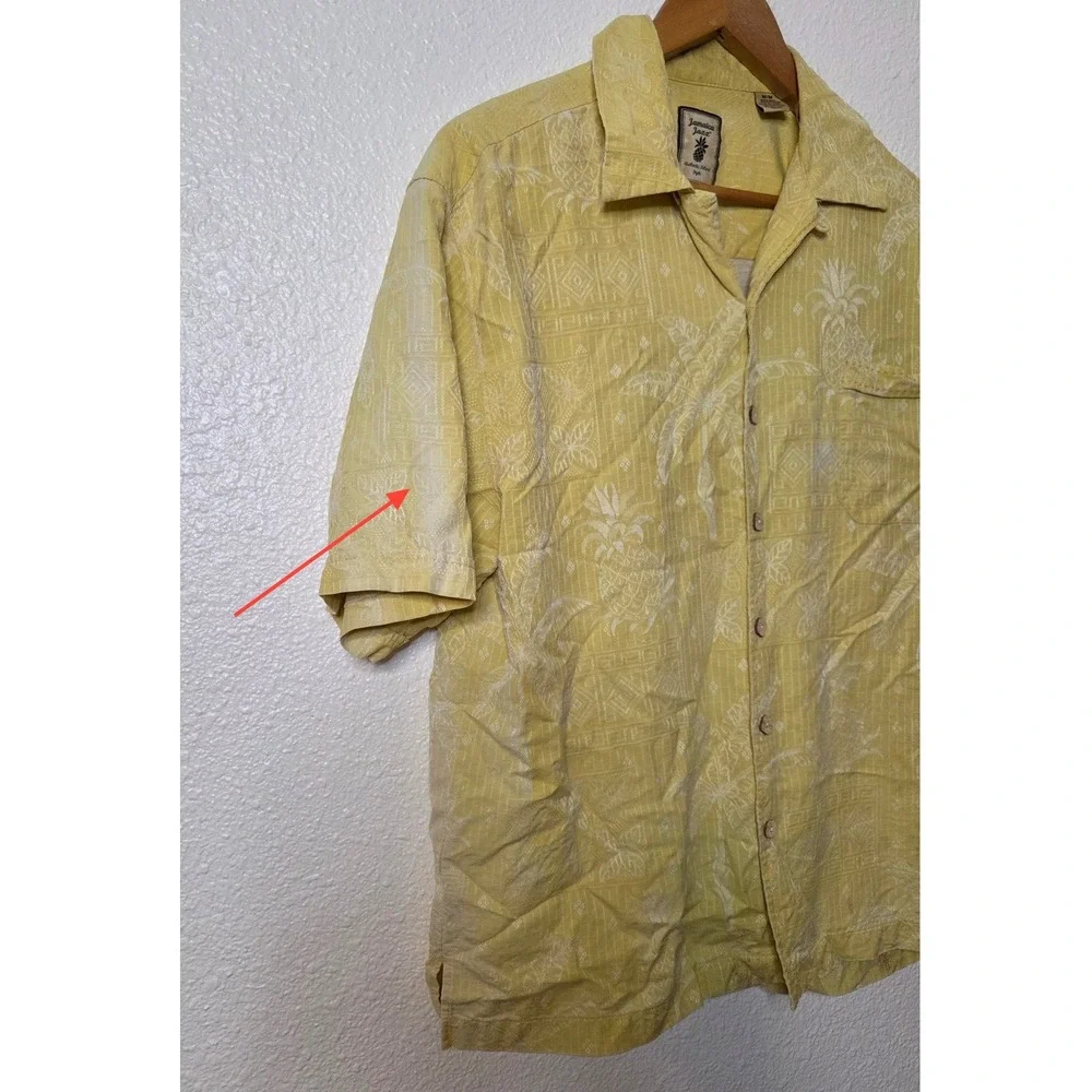 Vintage Silk Tropical Jacquard Yellow Pineapple Resort Hawaiian Button Up Medium